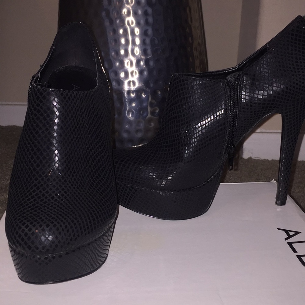Gently worn bootie